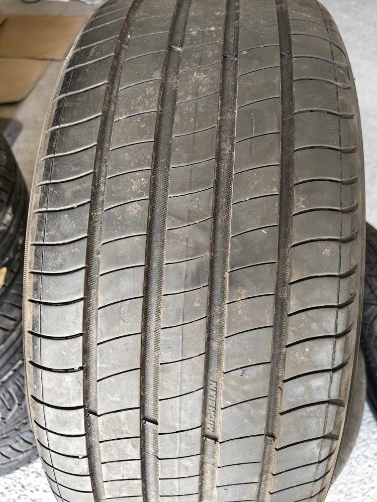 225/55/17” MICHELIN DOT3719