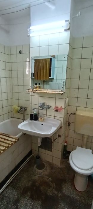 Apartament 3 camere Solidarității