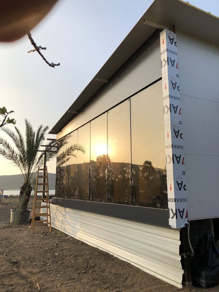 Acest container tip casă este construit din materiale durabile, rezist