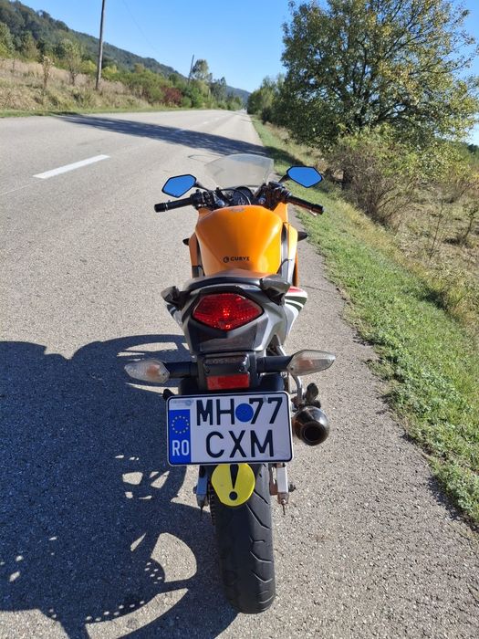 Honda CBR 125 R din anul 2015