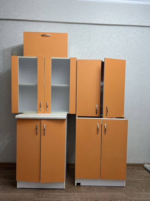 Продам кухонный гарнитур