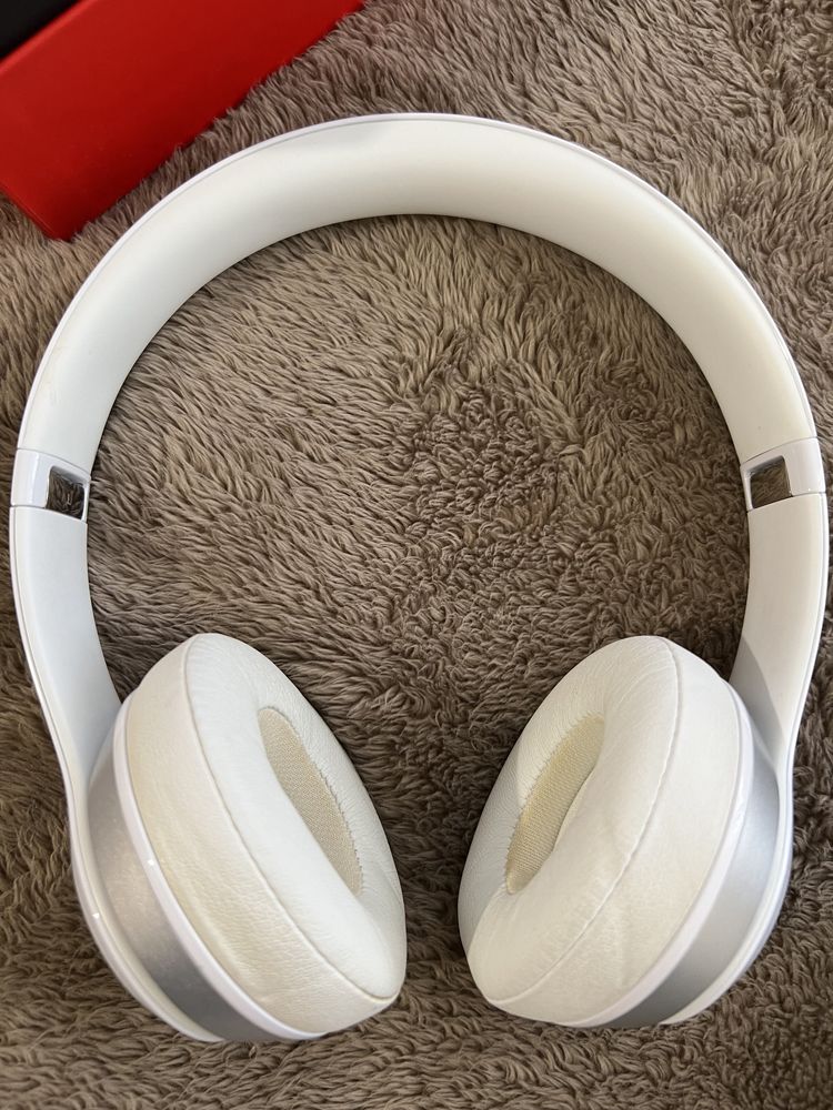 Слушалки Beats Solo 2 white