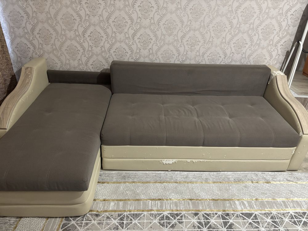 Продам диван б/у