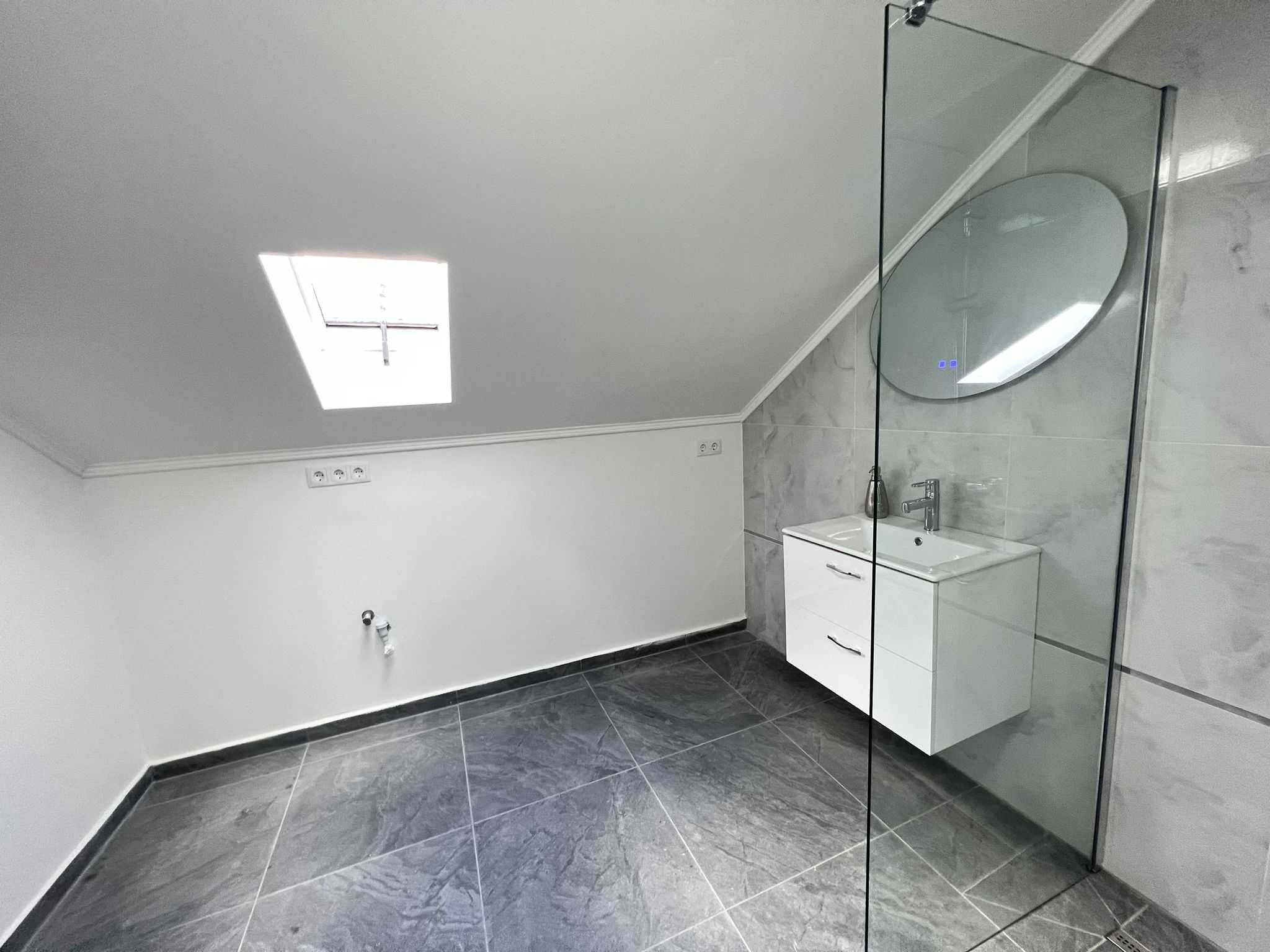 Apartament la curte in Oradea
