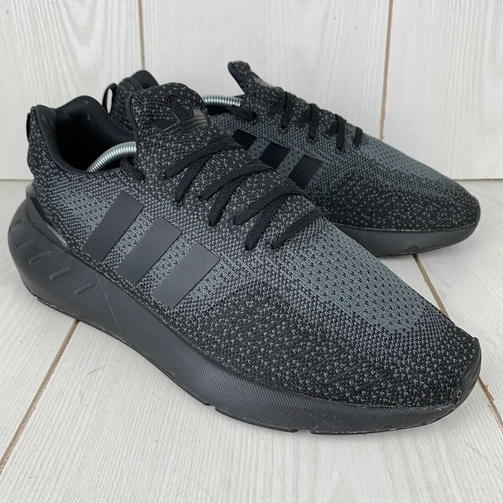 Оригинални маратонки  * ADIDAS SWIFT RUN 22 * EU 43 1/3