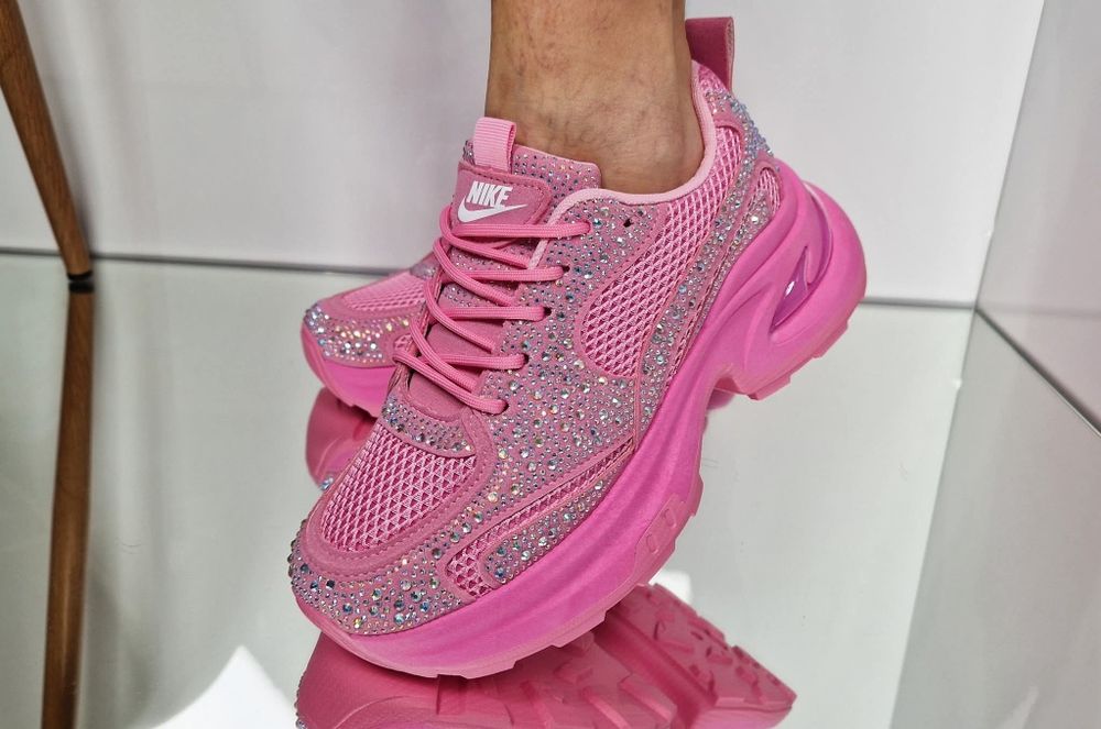 Дамски маратонки Nike