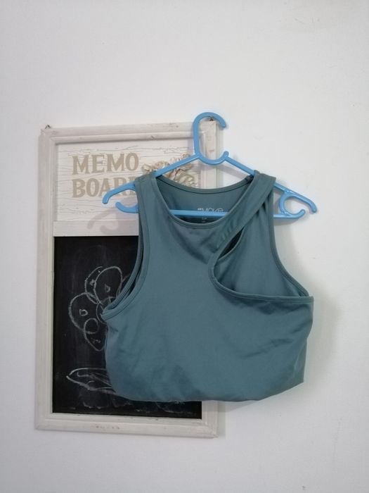 Bustiera sport fitness H&M model deosebit dama  marimea S 36