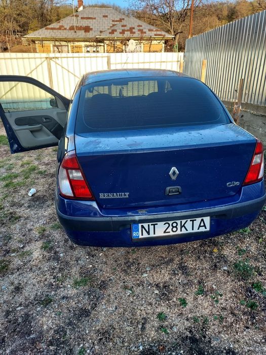 Auto Renaul Clio