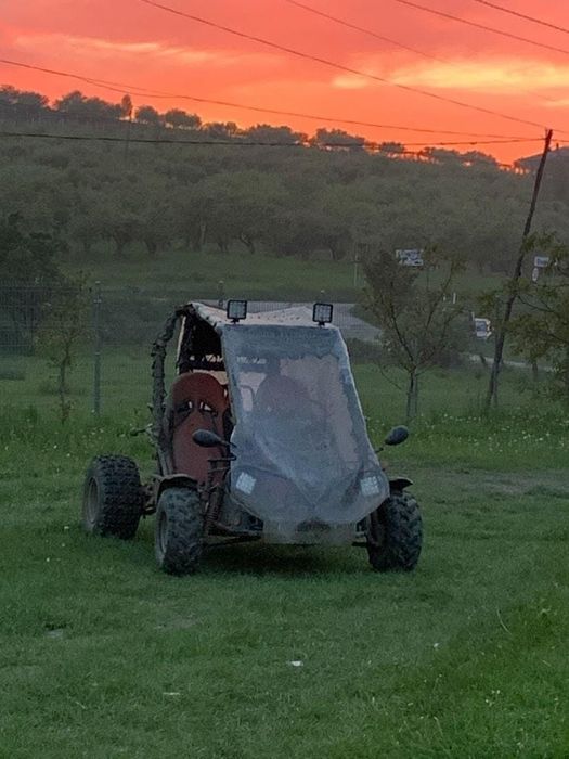 Vând buggy 150cc
