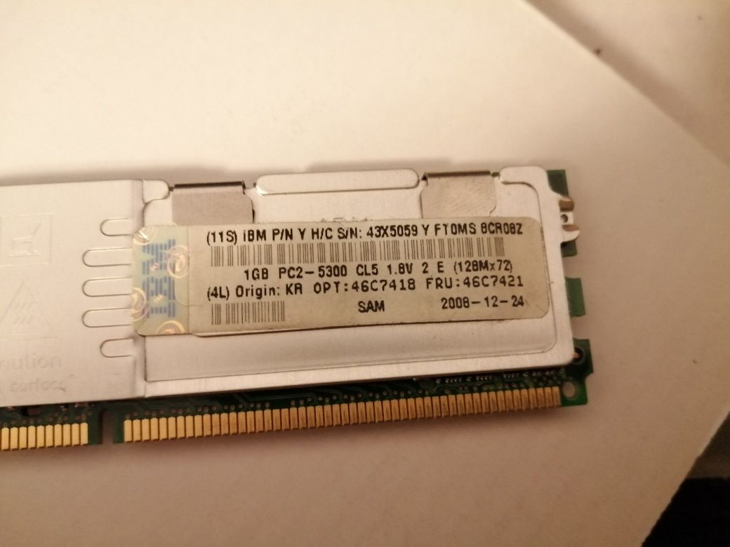 6 module de memorie RAM 512 MB / 1GB pt. servere