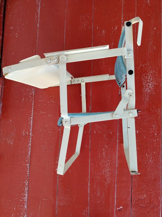 Детский стульчик для кормления