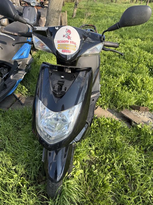 Scutere INMATRICULATE limitate 25km/h fara permis