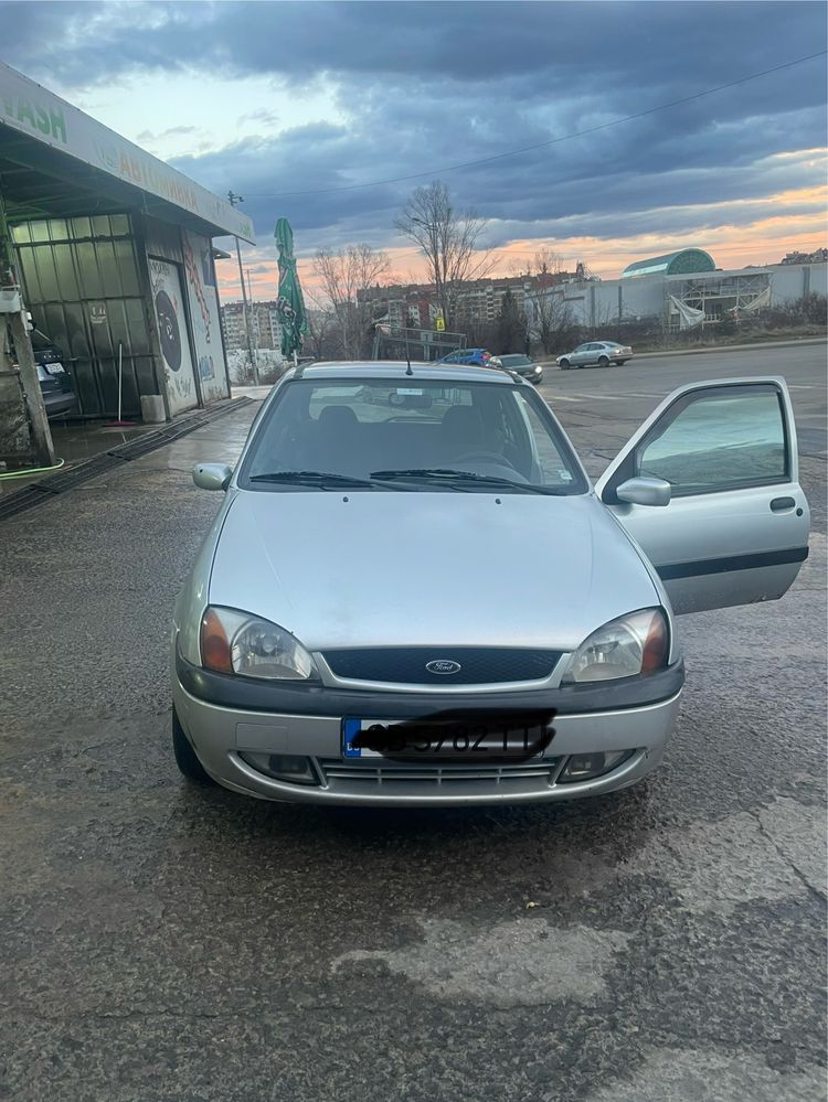 Ford fiesta 1.2 16 v mnogo e pergva