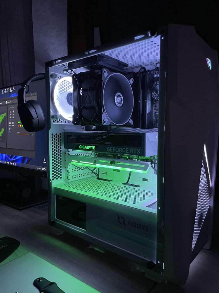 PC Gaming/ Editari 4K - Rtx 4070, i5 14600kf, 32 GB RAM 6000Mhz