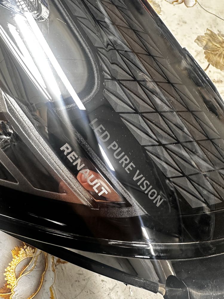 Fsr stânga full led renault clio 5.cod:260609987.r.