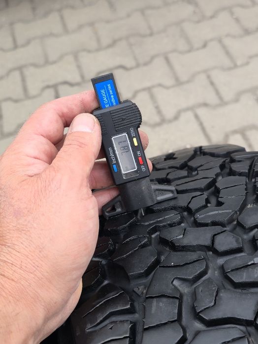 245  75 17 Bf Goodrich offroad
