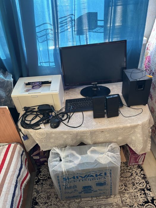 Компьютер сатылады барлық заттарымен