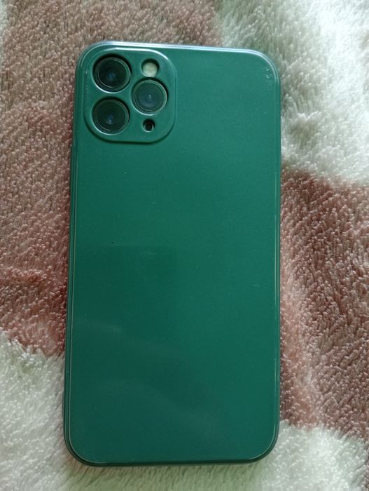 Vând iPhone 11 pro