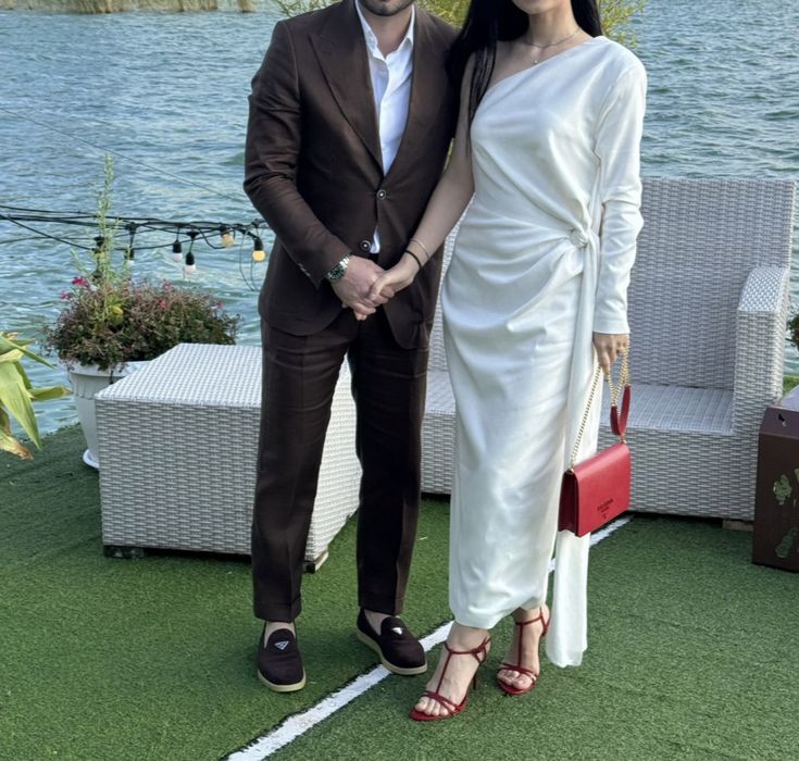 Rochie alba Karen Millen