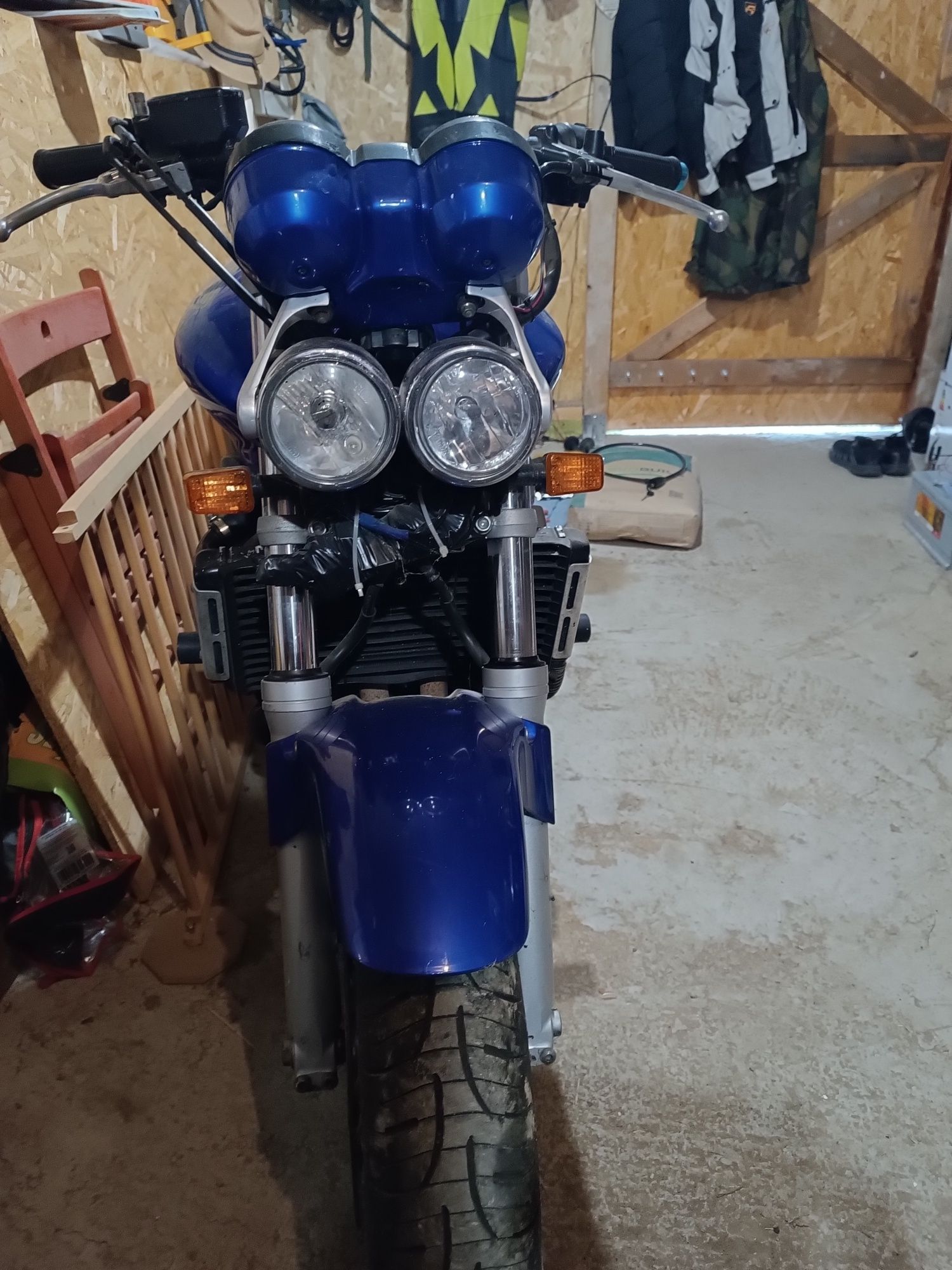 Honda Hornet 900