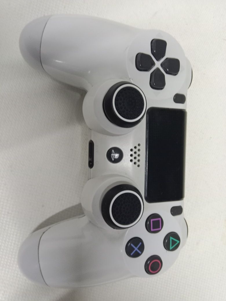Продам геймпад  ps4