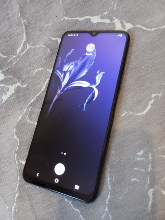 Продам VIVO Y31 128гб в хорошем состоянии