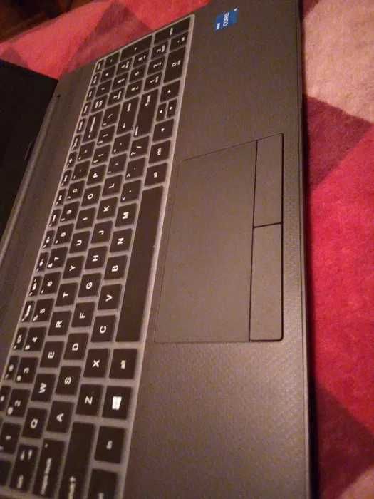 Лаптоп HP Intel Core i5,Windows 11 Retail key