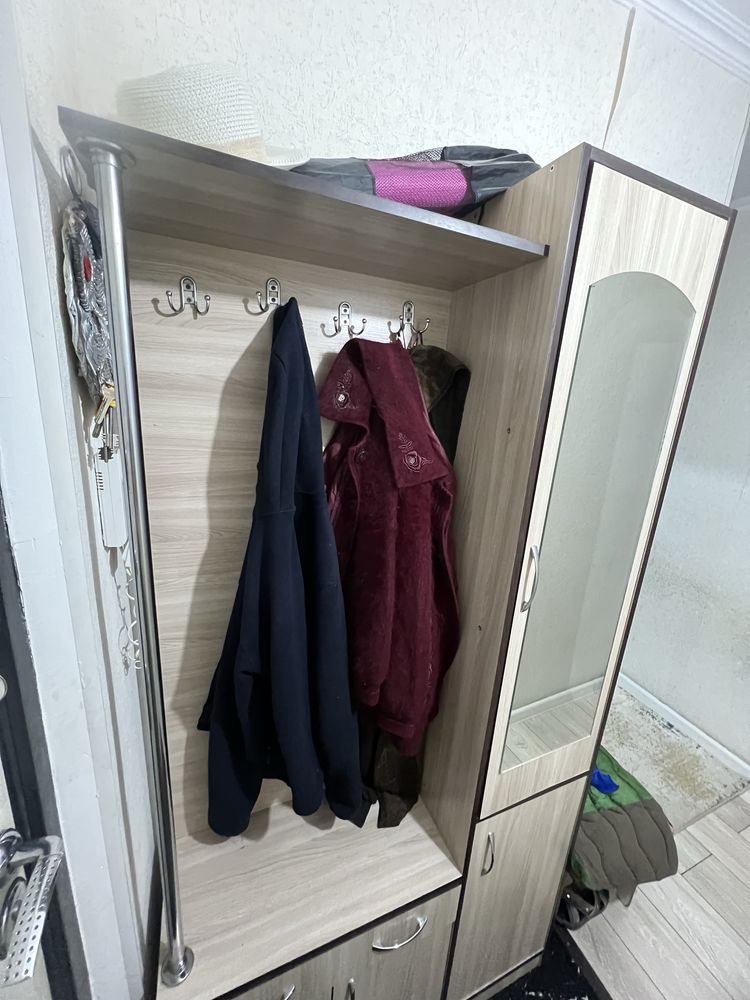 Прихожка срочно…….