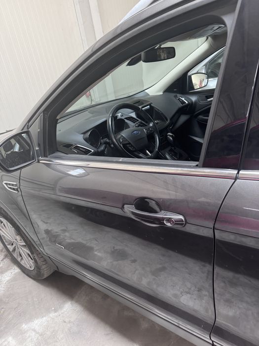 Usi ford kuga 2017 stanga dreapta fata spate