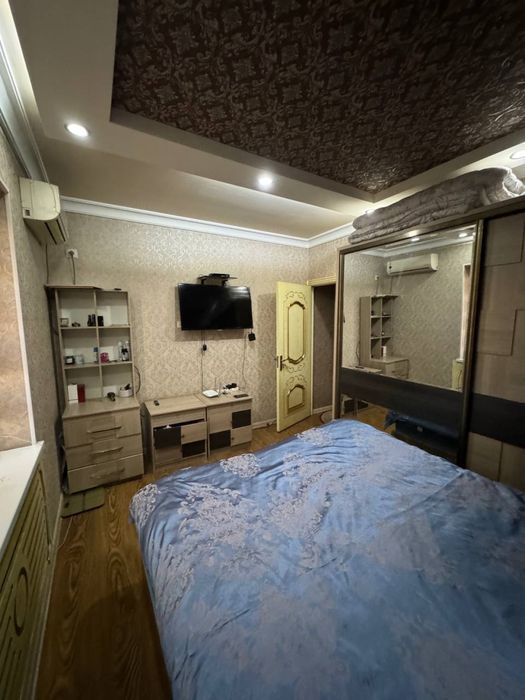 Qushbegi 2/90 Uy sotiladi 9etaj 4 xona 2 ta sanuz