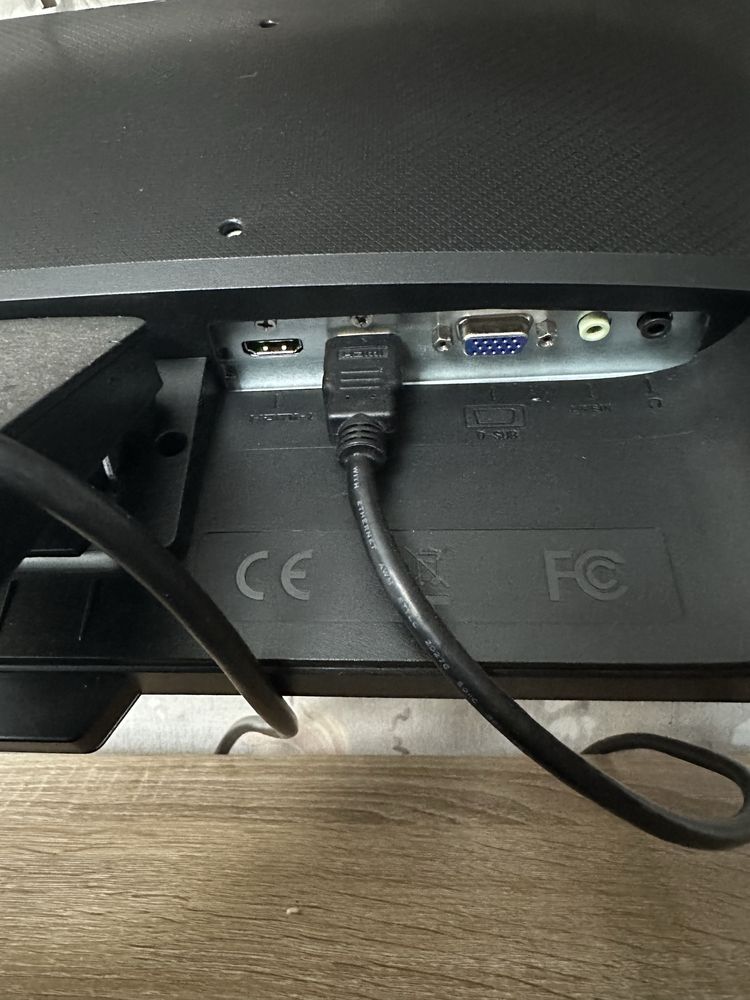 Монитор BenQ GW2283