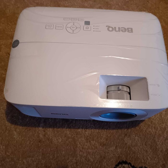 Проектор Новый Benq