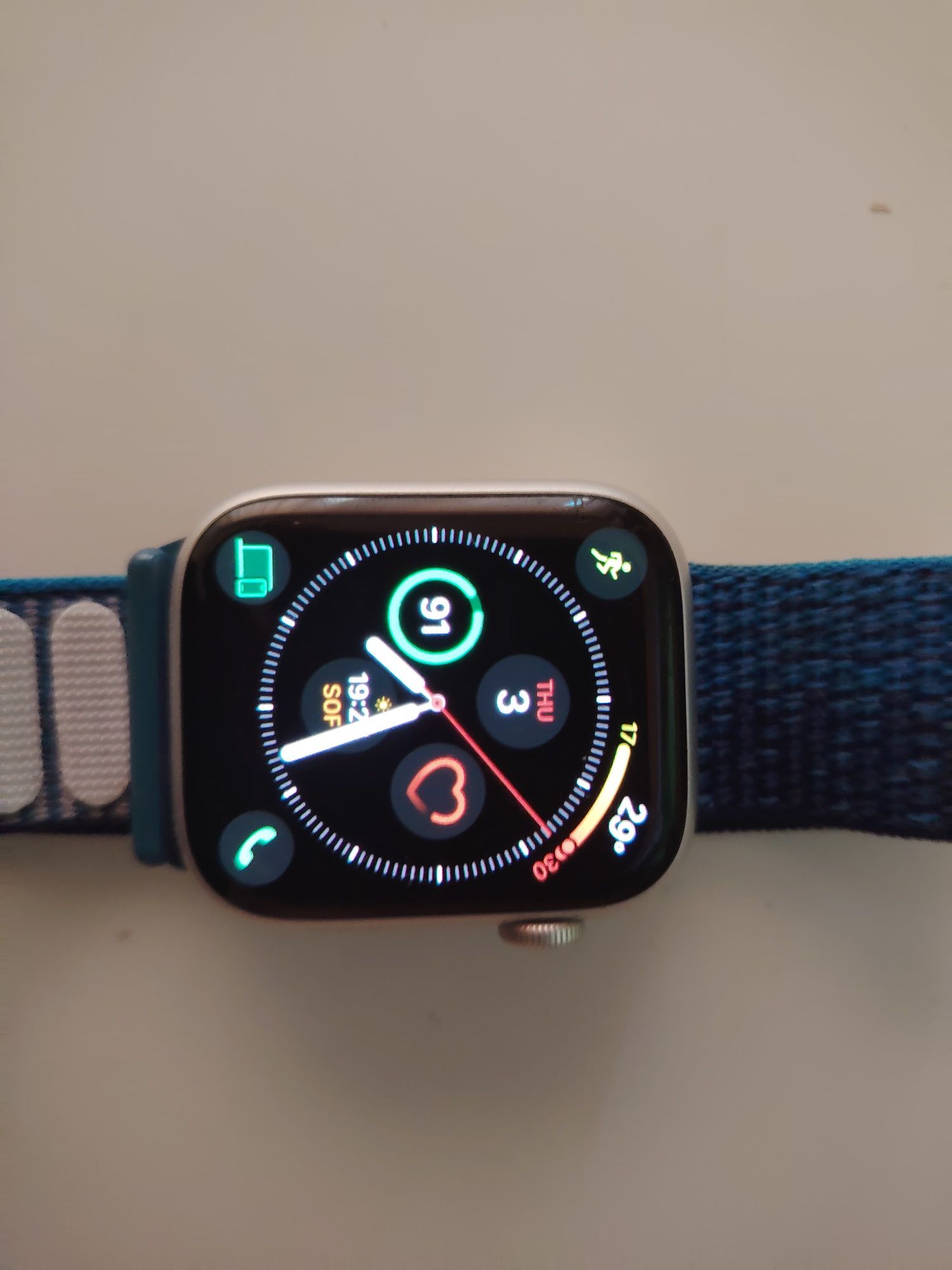 Apple Watch 9 45mm Silver