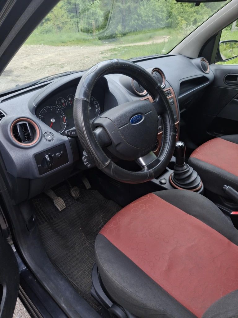 Ford Fiesta  /Autoturism ,full electric, ,AC,stare impecabila