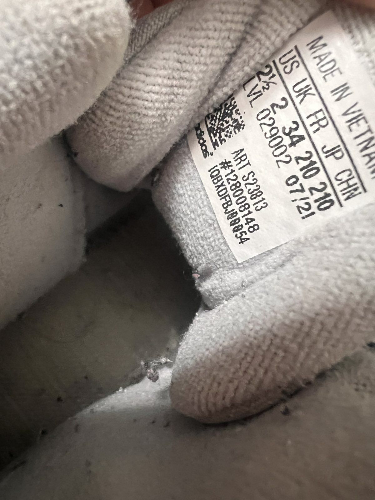 Adidas маркови обувки за деца
