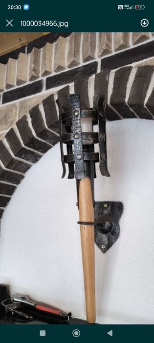 Lămpi și stâlpi personalizat