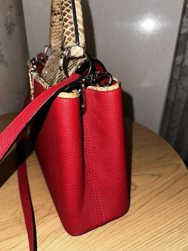 Geanta Louis Vuitton Capucines BB, Rouge Python, 27 cm