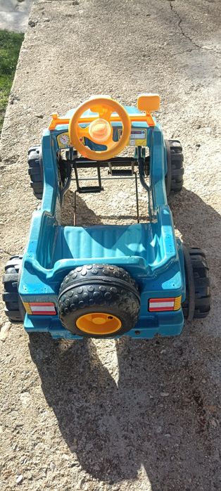 Детска количка с педали