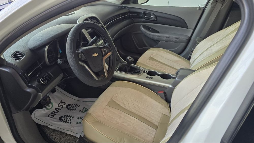 Chevrolet Malibu 1 sotiladi