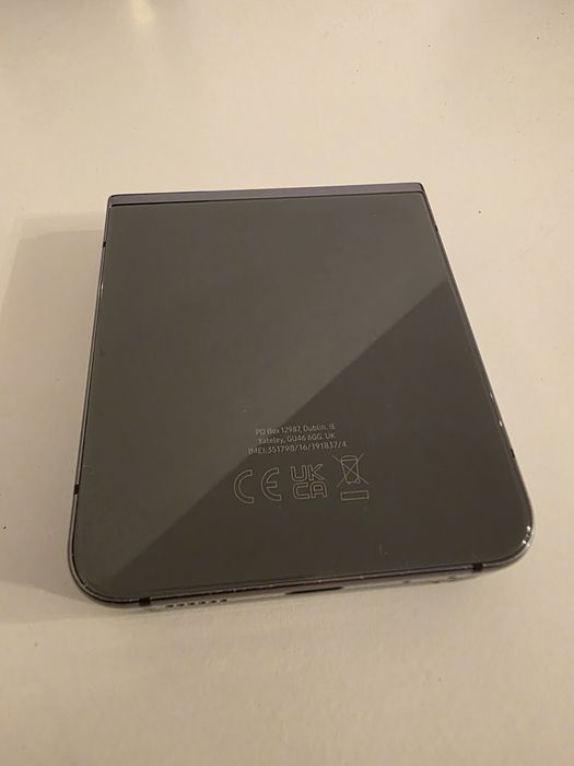 Samsung Galaxy ZFlip 5