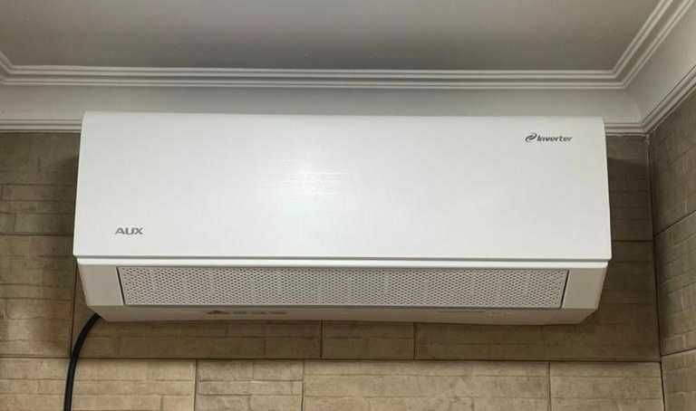Кондиционер AUX  Inverter + доставка по городу бесплатно!