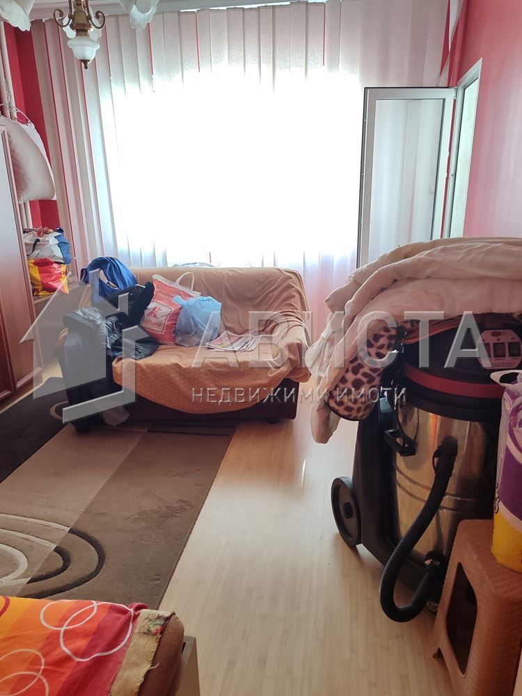 Продава се Тристаен апартамент в София, Надежда 1 - 89 кв.м за 2124 €/кв.м - Снимка #5