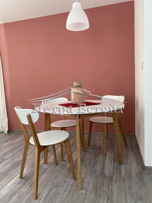 Дава се под наем Двустаен апартамент в Варна, Гръцка махала - 70 кв.м за 433.5 € - Снимка #6