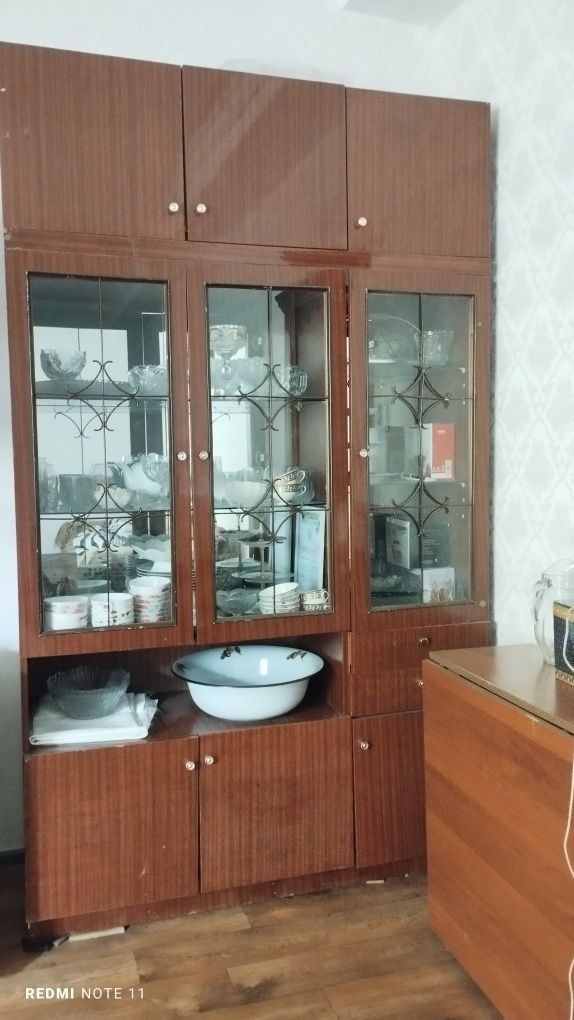 Советский сервант