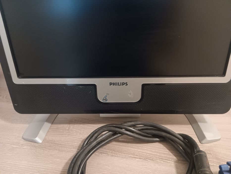 Монитор / Philips / Филипс