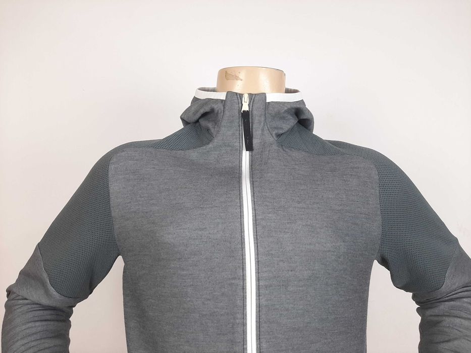 Under Armour Unstoppable Move - Оригинално мъжко горнище размер M