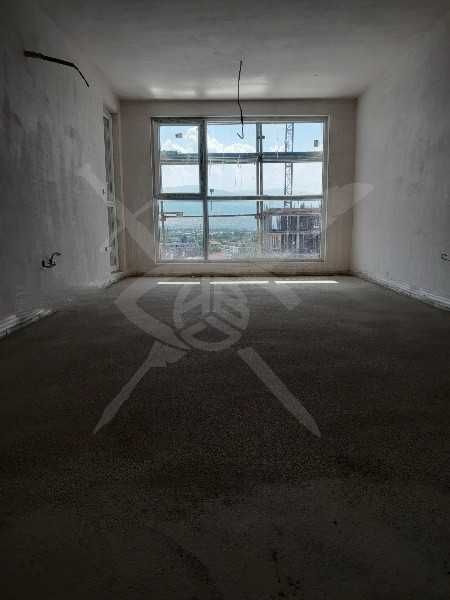 Продава се Двустаен апартамент в Пловдив, Южен - 72 кв.м за 1153 €/кв.м - Снимка #2