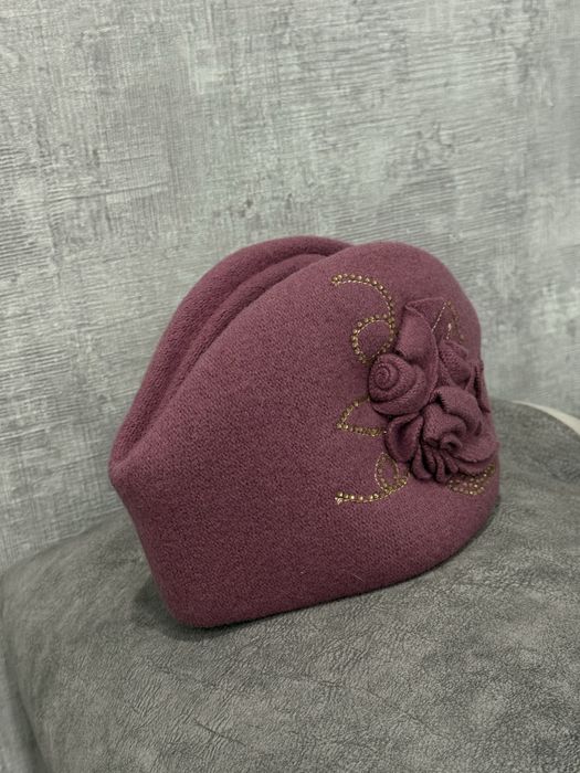 Оригинальные шапки, прозводство Польша с выставки