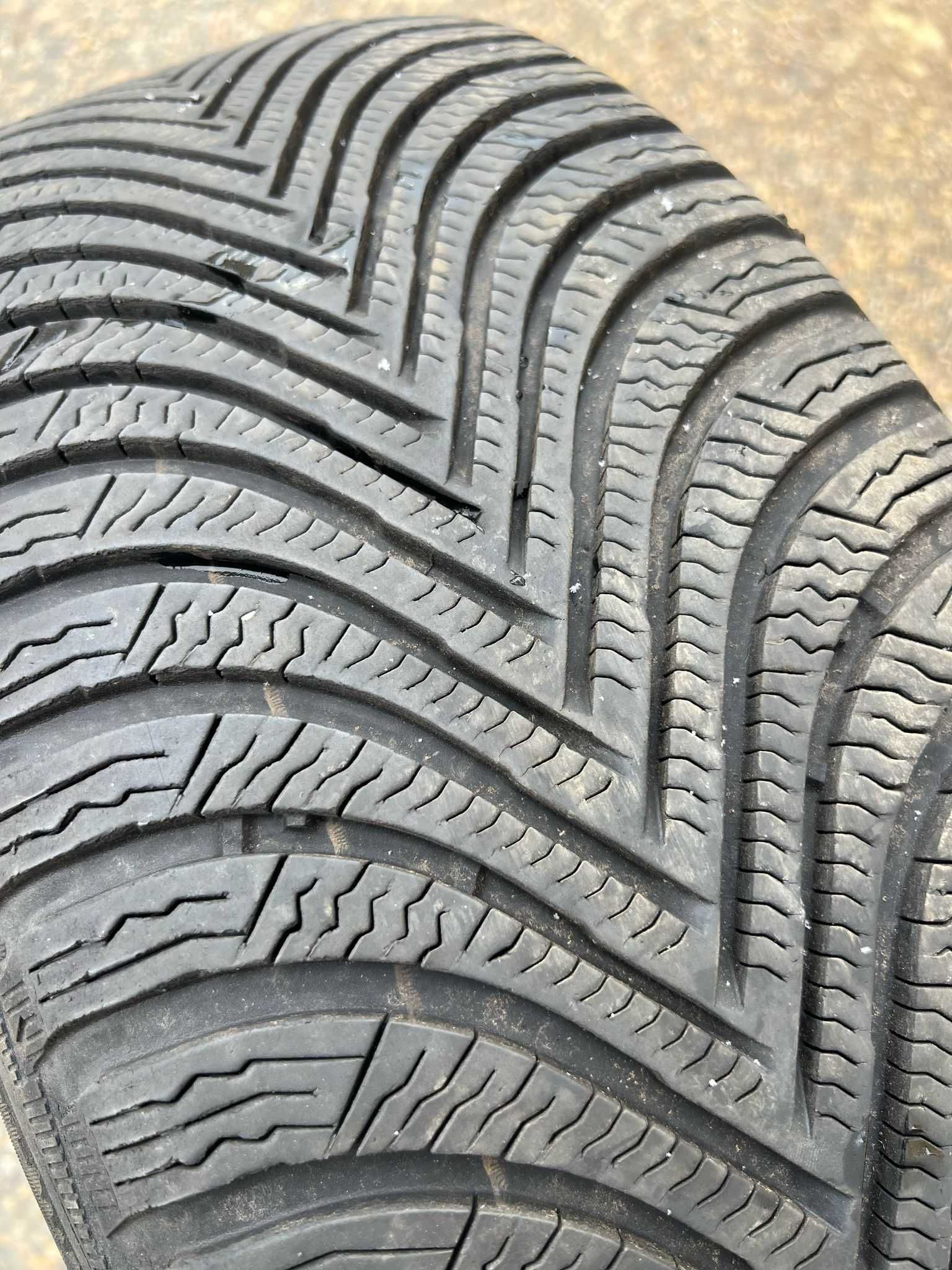 Зимни Гуми 225 55 17 Michelin Alpin 5 DOT 3418 без лепенки и фитили