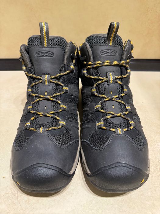 Мъжки обувки Keen Koven.